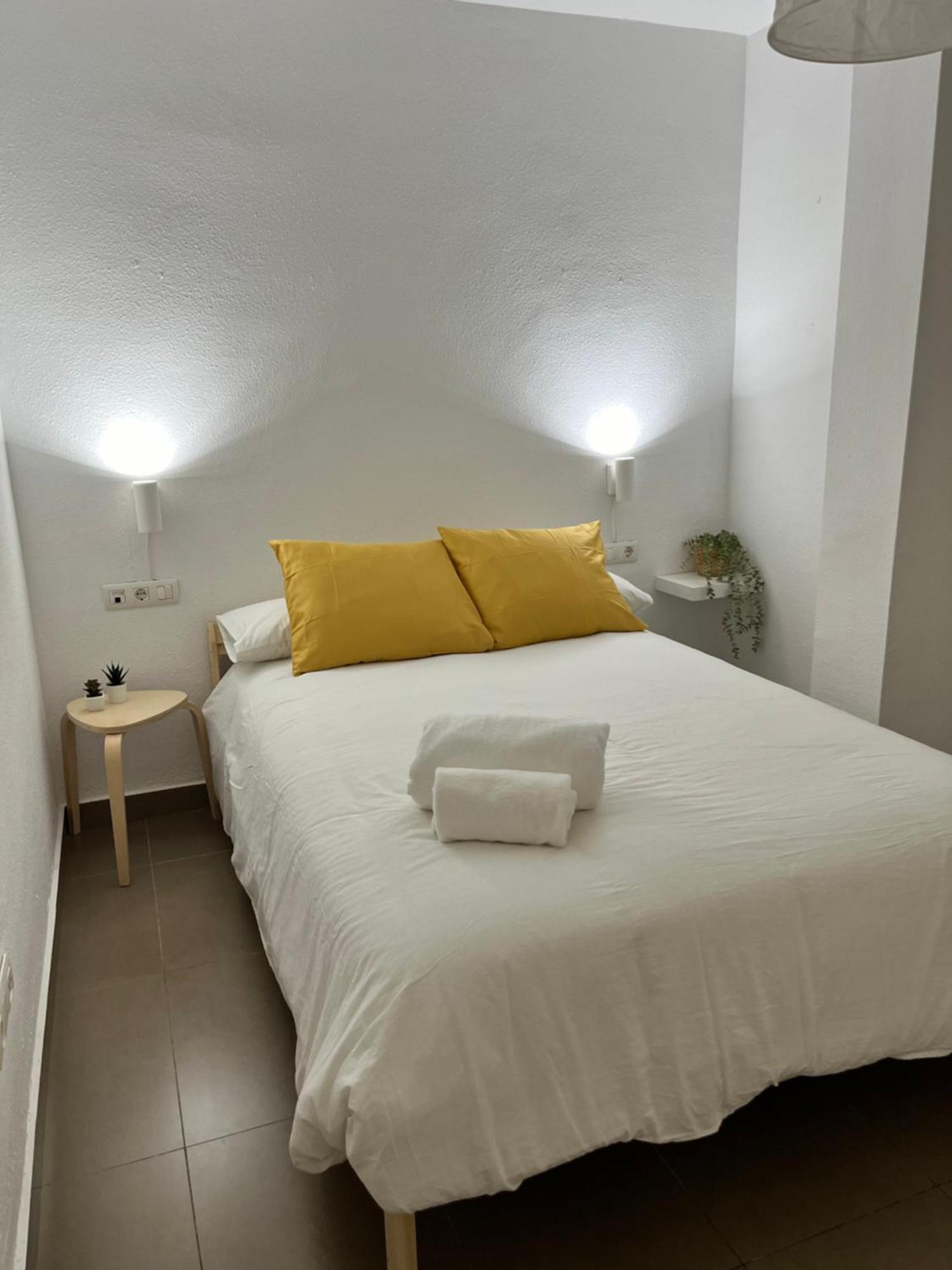 Malaga Prime Location - Stylish Apartment With Free Wifi, Free Parking, Steps From The Historic Center מראה חיצוני תמונה